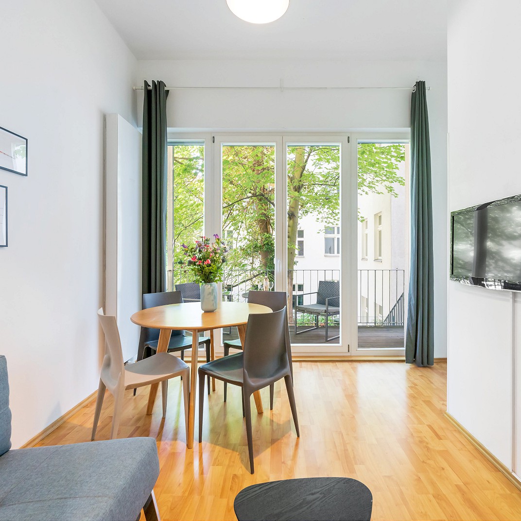 One Bedroom Apartment