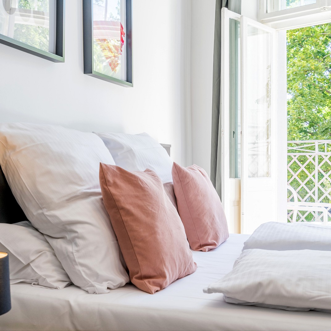 One Bedroom Apartment